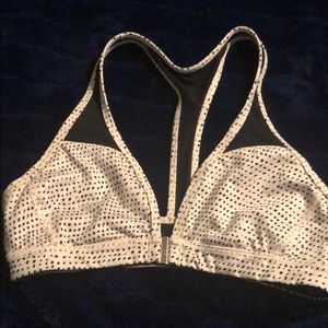 Lululemon front closure sports bra
